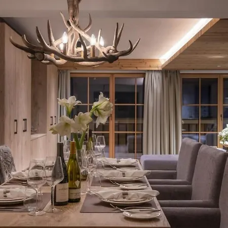 Beautiful Contemporary 2 Bedroom Lech am Arlberg
